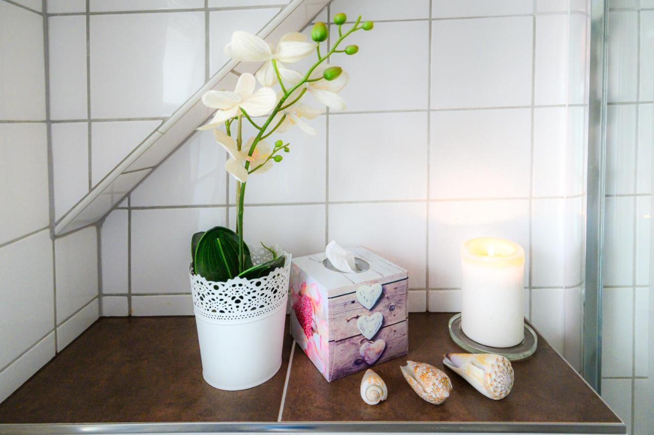 Annas Oase Apartment Meckenheim  Ngoại thất bức ảnh